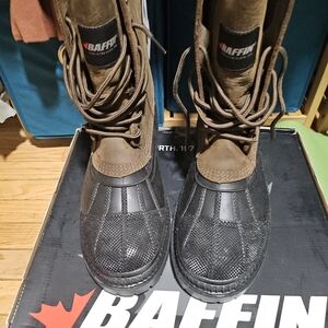 Baffin Men's Black and Brown Boots